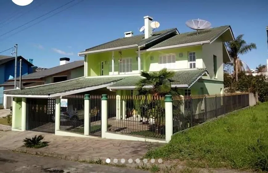 Foto 1 de Casa com 3 Quartos à venda, 272m² em Aparecida, Flores da Cunha