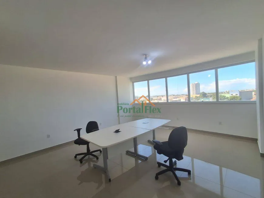 Foto 1 de Sala Comercial à venda, 35m² em Parque Residencial Laranjeiras, Serra