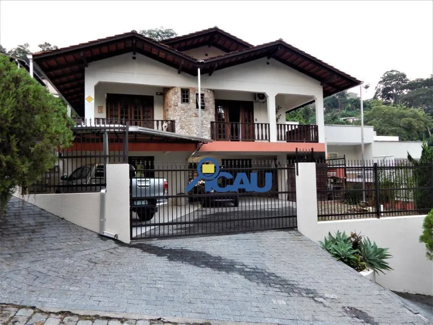 Foto 1 de Casa com 3 Quartos à venda, 321m² em Escola Agrícola, Blumenau