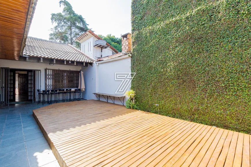 Foto 1 de Casa com 3 Quartos à venda, 262m² em Campo Comprido, Curitiba