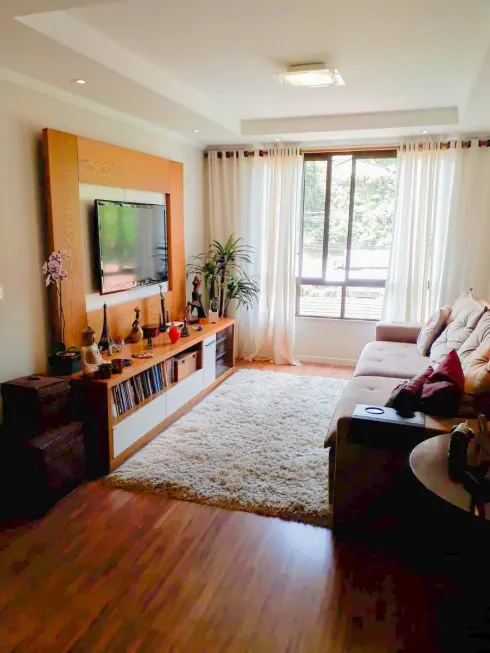 Foto 1 de Apartamento com 2 Quartos à venda, 70m² em Retiro, Petrópolis