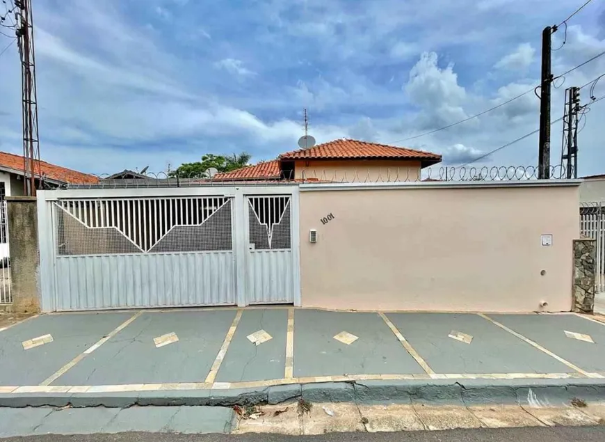 Foto 1 de Casa com 3 Quartos à venda, 125m² em Goias, Cidade Ocidental