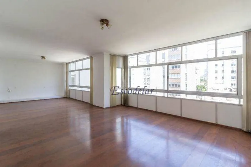 Foto 1 de Apartamento com 3 Quartos à venda, 220m² em Higienópolis, São Paulo