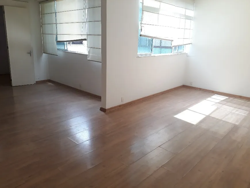 Foto 1 de Apartamento com 3 Quartos à venda, 138m² em Leblon, Rio de Janeiro