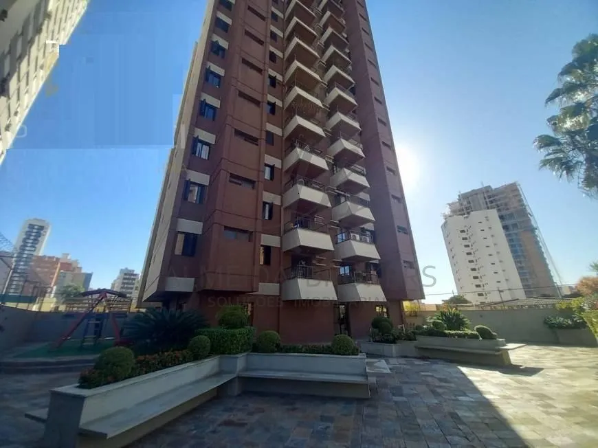 Foto 1 de Apartamento com 3 Quartos à venda, 97m² em Centro, Campinas