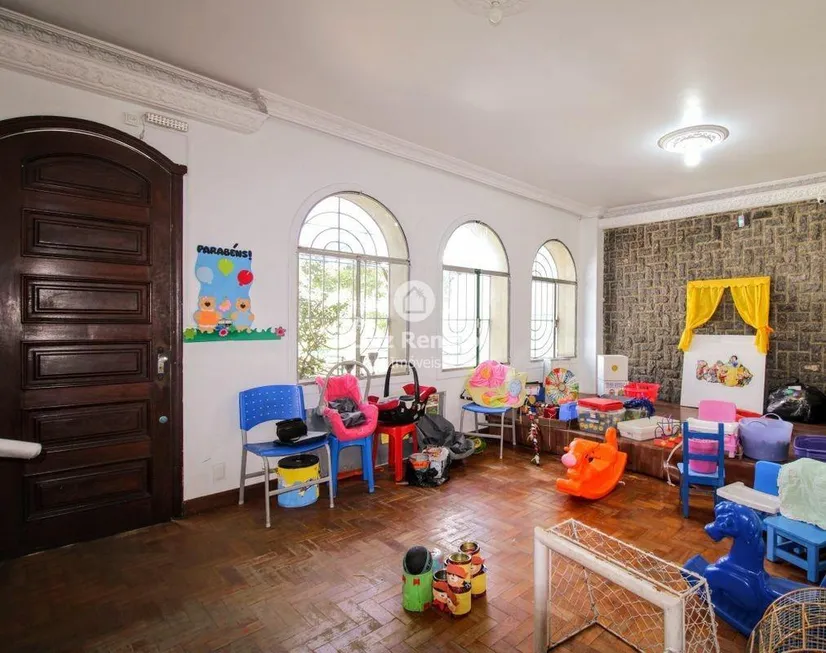 Foto 1 de Casa com 4 Quartos à venda, 531m² em São Pedro, Belo Horizonte