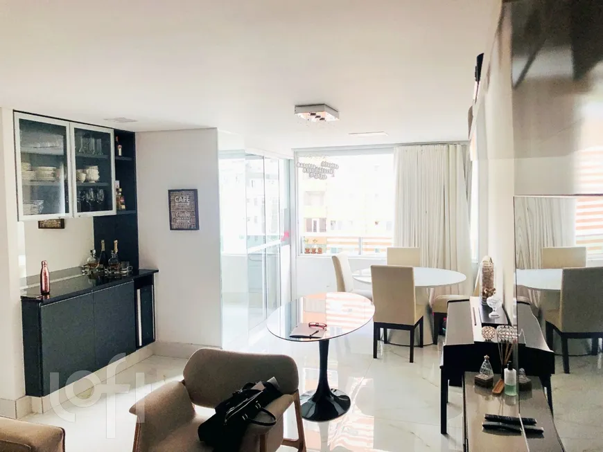 Foto 1 de Apartamento com 2 Quartos à venda, 64m² em Santo Agostinho, Belo Horizonte