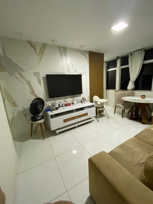 Foto 1 de Apartamento com 2 Quartos à venda, 74m² em Madalena, Recife