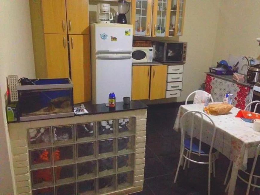 Foto 1 de Casa com 5 Quartos à venda, 200m² em Parque Taipas, São Paulo