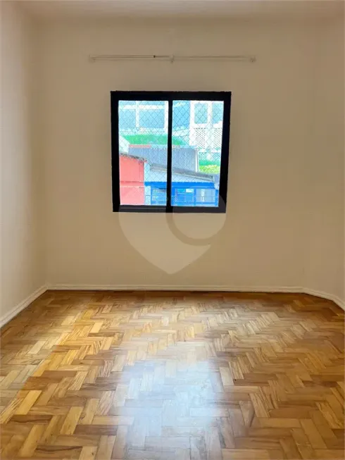 Foto 1 de Apartamento com 2 Quartos para alugar, 36m² em Bela Vista, São Paulo