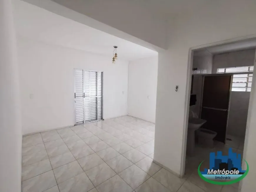 Foto 1 de Casa com 1 Quarto para alugar, 60m² em Macedo, Guarulhos