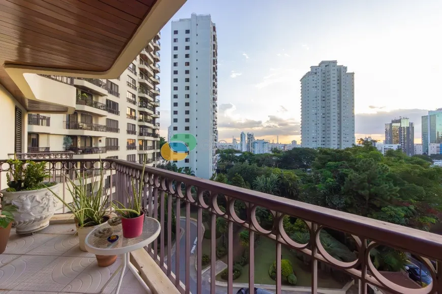 Foto 1 de Apartamento com 3 Quartos à venda, 150m² em Tatuapé, São Paulo