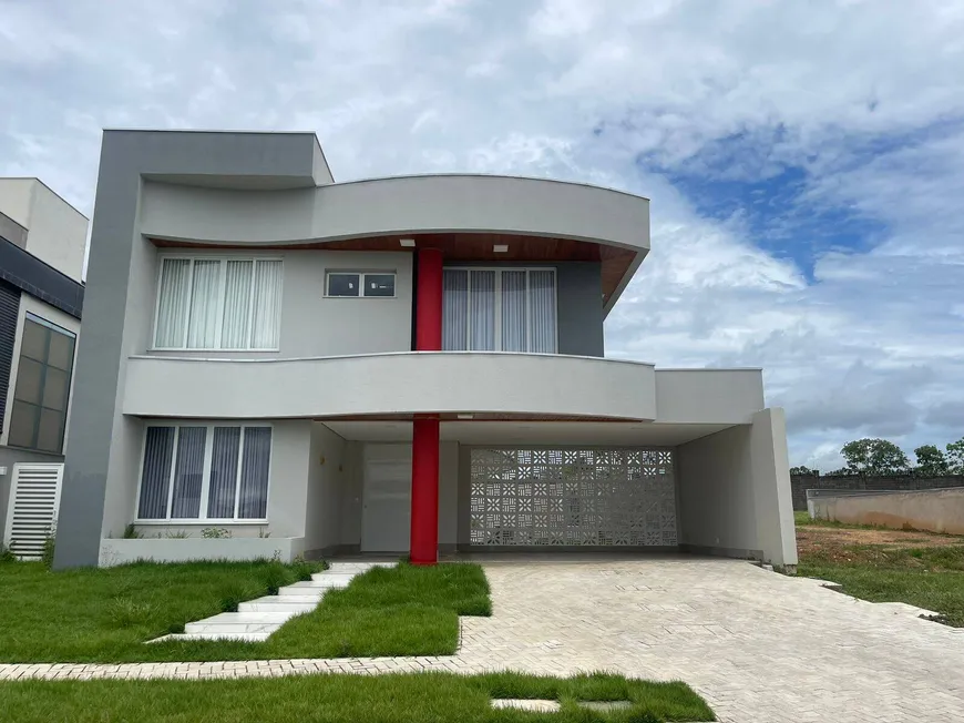 Foto 1 de Casa de Condomínio com 4 Quartos à venda, 276m² em Ribeirão do Lipa, Cuiabá