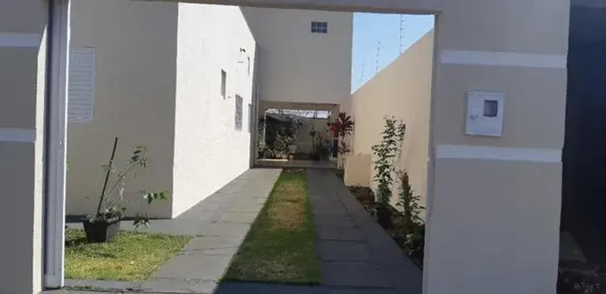 Foto 1 de Casa com 3 Quartos à venda, 232m² em Granada, Uberlândia