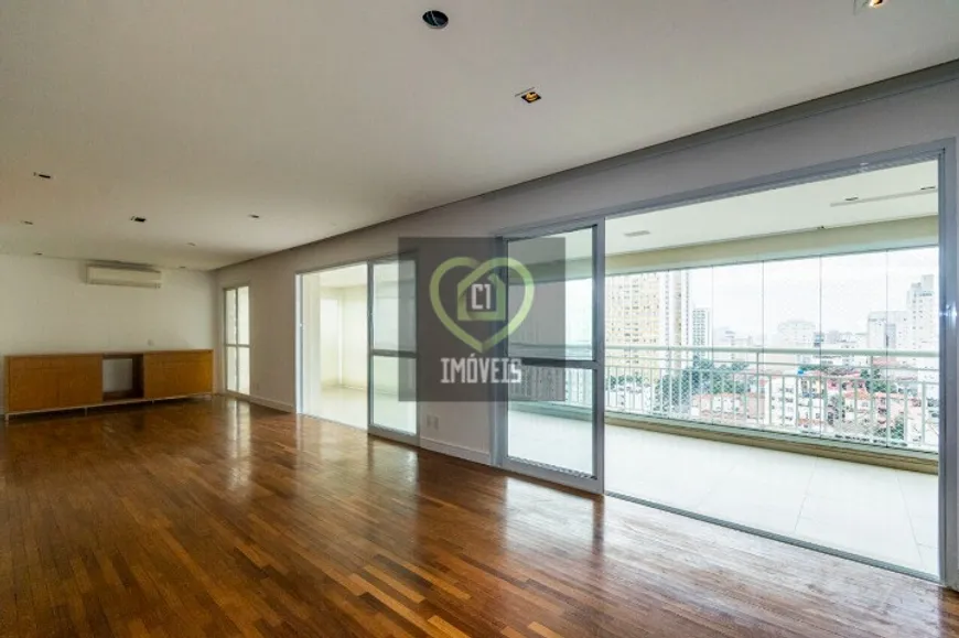 Foto 1 de Apartamento com 3 Quartos à venda, 201m² em Sumaré, São Paulo