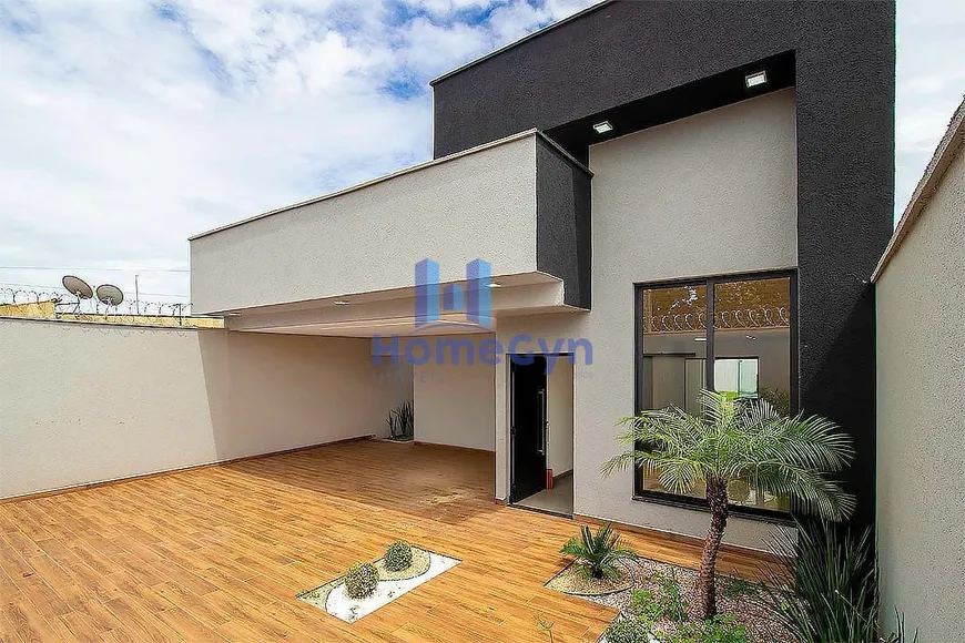 Foto 1 de Casa com 3 Quartos à venda, 153m² em Setor Barra da Tijuca, Goiânia