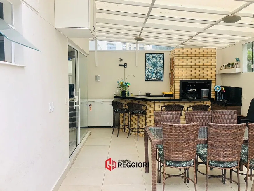 Foto 1 de Apartamento com 3 Quartos à venda, 216m² em Centro, Balneário Camboriú