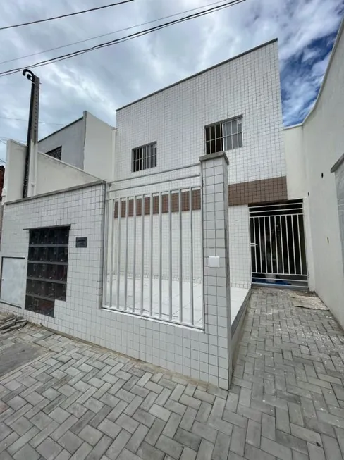 Foto 1 de Apartamento com 1 Quarto para alugar, 31m² em Joaquim Tavora, Fortaleza