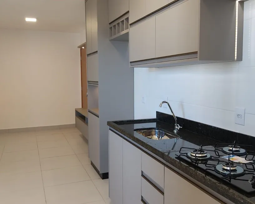 Foto 1 de Apartamento com 2 Quartos à venda, 51m² em Jardim Sul, Uberlândia