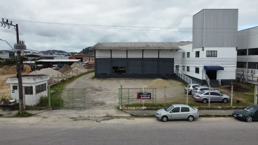 Foto 1 de Galpão/Depósito/Armazém para alugar, 1100m² em Distrito Industrial, São José