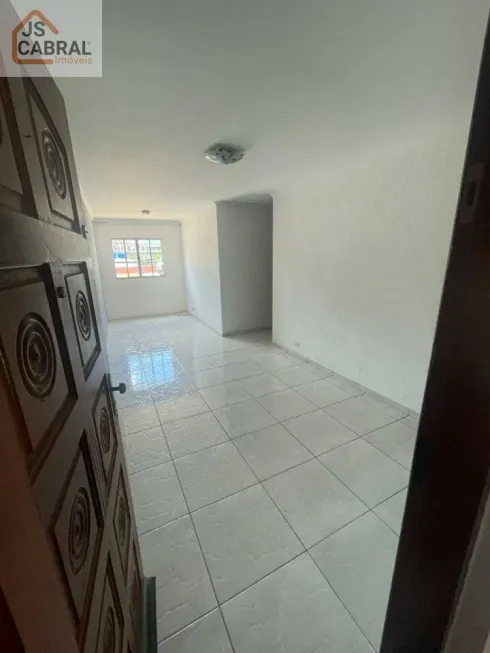 Foto 1 de Apartamento com 2 Quartos à venda, 46m² em Vila Barros, Guarulhos