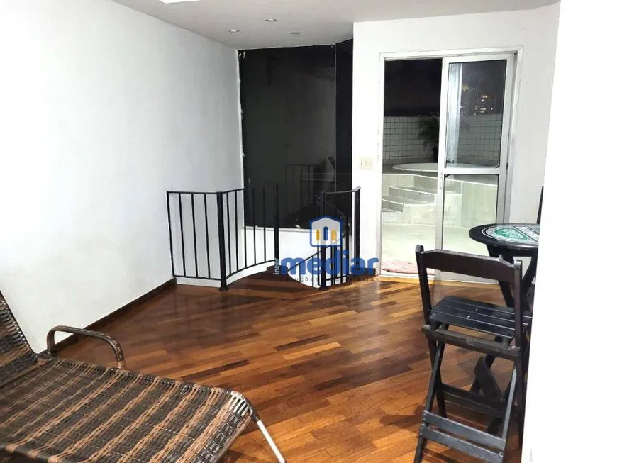 Foto 1 de Cobertura com 3 Quartos à venda, 147m² em Vila Matias, Santos