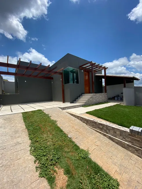 Foto 1 de Casa com 3 Quartos à venda, 135m² em Shalimar, Lagoa Santa