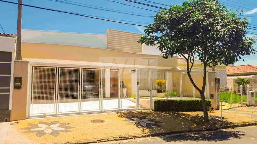 Foto 1 de Casa com 3 Quartos à venda, 360m² em Vila Nogueira, Campinas