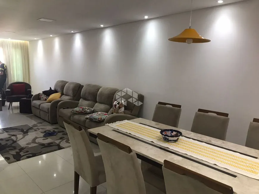 Foto 1 de Casa com 3 Quartos à venda, 131m² em Cidade Patriarca, São Paulo