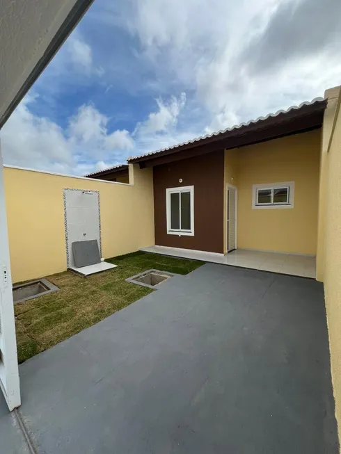 Foto 1 de Casa com 3 Quartos à venda, 88m² em , Itaitinga