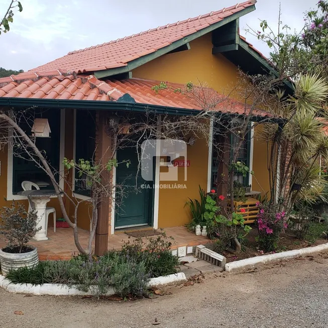 Foto 1 de Casa de Condomínio com 1 Quarto à venda, 40m² em Ponta das Canas, Florianópolis