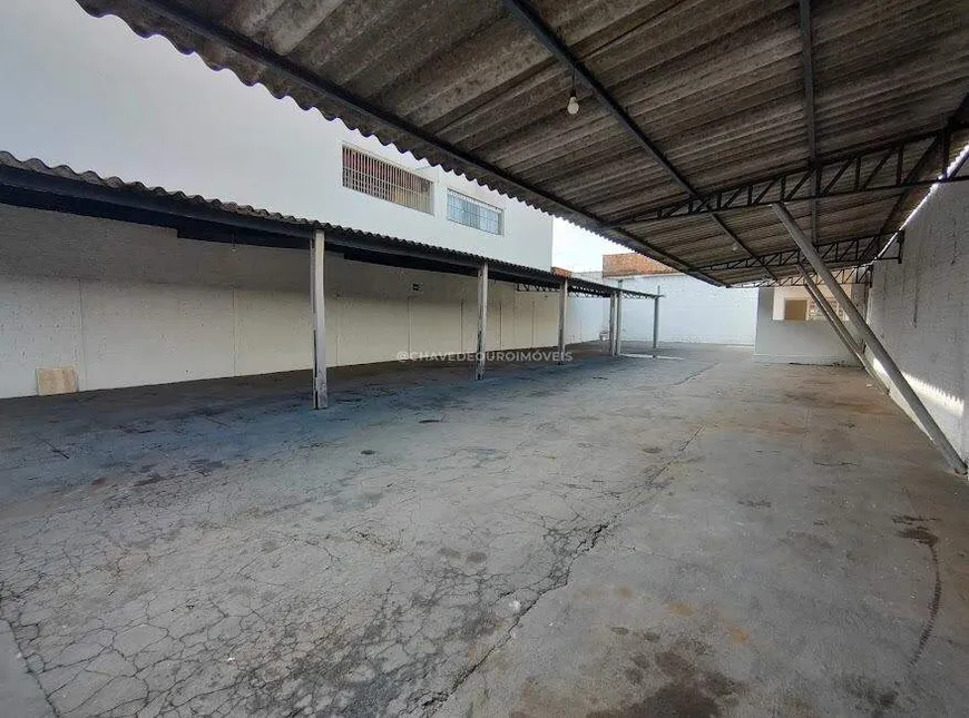 Foto 1 de Galpão/Depósito/Armazém para alugar, 329m² em Leblon, Uberaba