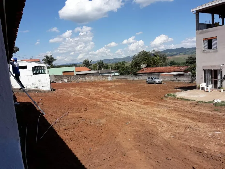 Foto 1 de Casa com 1 Quarto à venda, 15m² em Jardim Santa Herminia, São José dos Campos