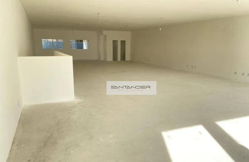 Foto 1 de Sala Comercial para alugar, 225m² em Vila Regente Feijó, São Paulo