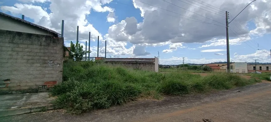 Foto 1 de Lote/Terreno à venda, 305m² em Residencial Dom Rafael, Goiânia