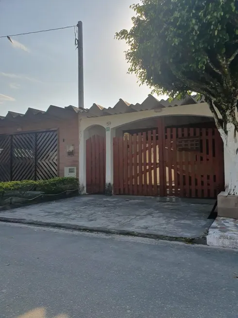 Foto 1 de Casa com 2 Quartos à venda, 54m² em Jequitiba, Itanhaém