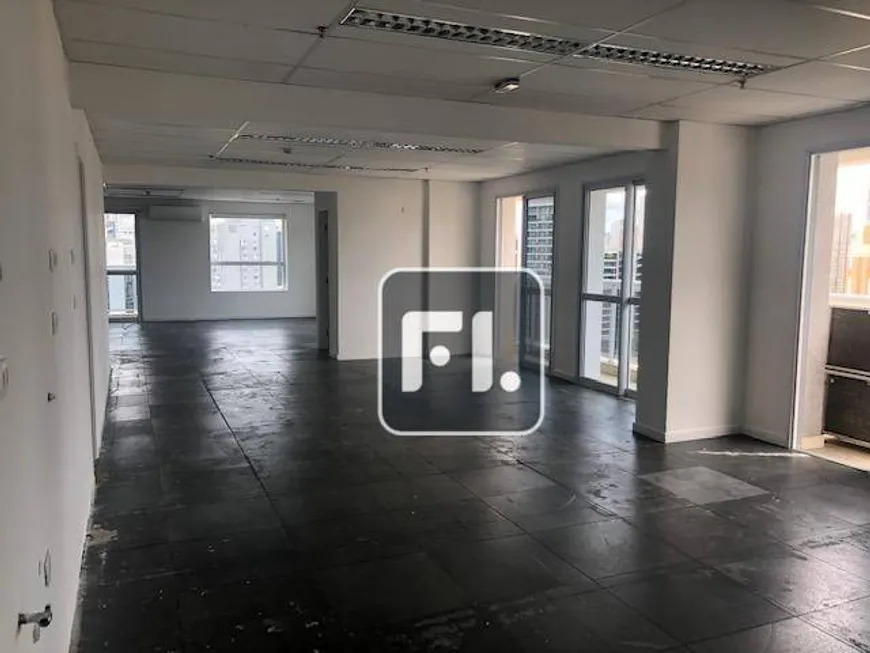 Foto 1 de Sala Comercial para alugar, 384m² em Vila Olímpia, São Paulo