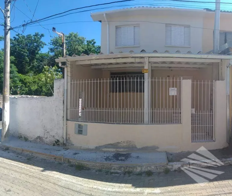 Foto 1 de Sobrado com 3 Quartos à venda, 116m² em Vila Iapi, Taubaté