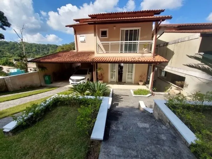 Foto 1 de Casa de Condomínio com 3 Quartos à venda, 169m² em Rio do Ouro, Niterói