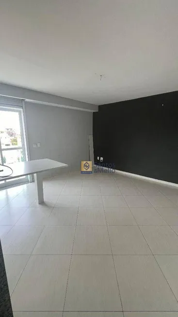 Foto 1 de Apartamento com 2 Quartos para alugar, 70m² em Vila Pires, Santo André