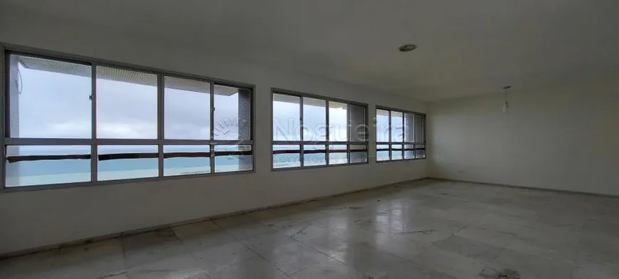 Foto 1 de Apartamento com 3 Quartos à venda, 173m² em Candeias, Jaboatão dos Guararapes