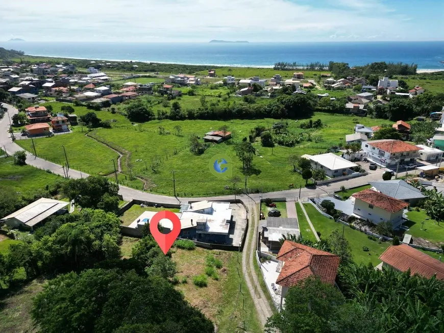 Foto 1 de Lote/Terreno à venda, 797m² em Praia da Gamboa, Garopaba