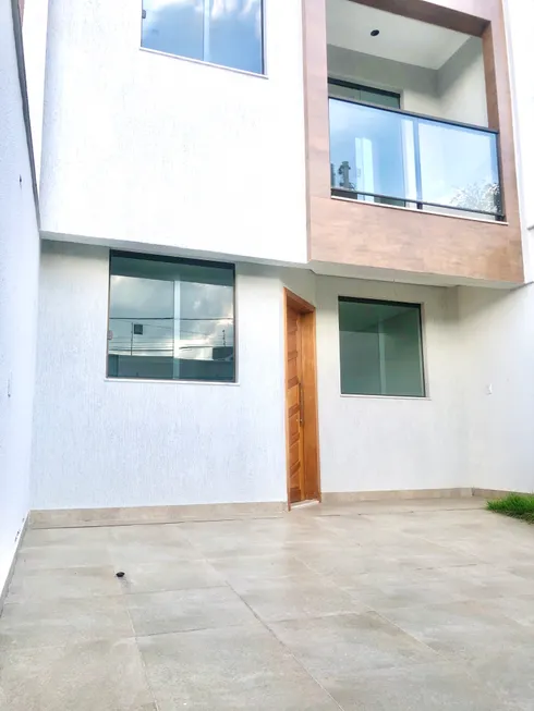 Foto 1 de Casa com 3 Quartos à venda, 88m² em Santa Amélia, Belo Horizonte