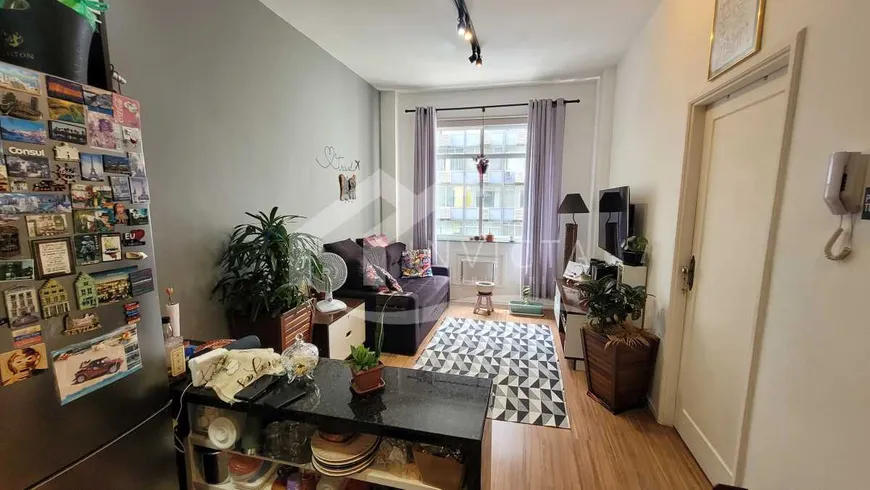 Foto 1 de Apartamento com 1 Quarto à venda, 40m² em Copacabana, Rio de Janeiro