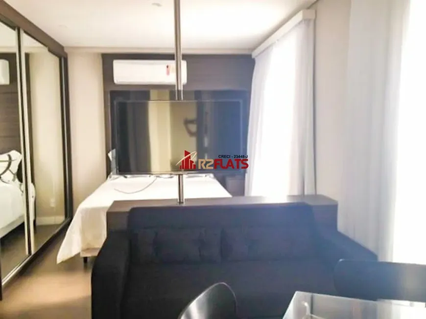 Foto 1 de Flat com 1 Quarto para alugar, 55m² em Vila Olímpia, São Paulo