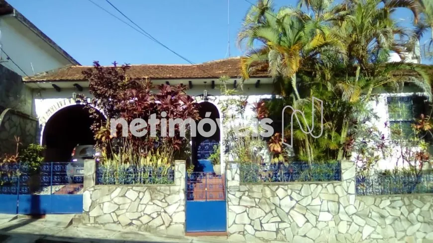 Foto 1 de Casa com 3 Quartos à venda, 264m² em Floresta, Belo Horizonte