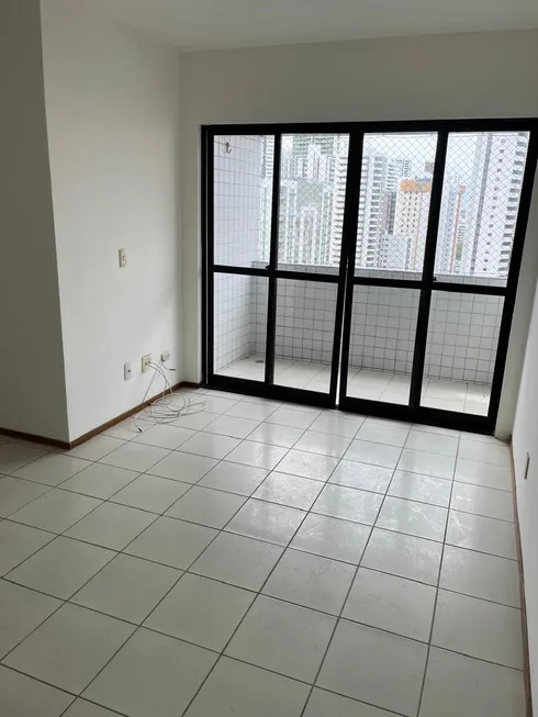 Foto 1 de Apartamento com 3 Quartos à venda, 79m² em Aflitos, Recife