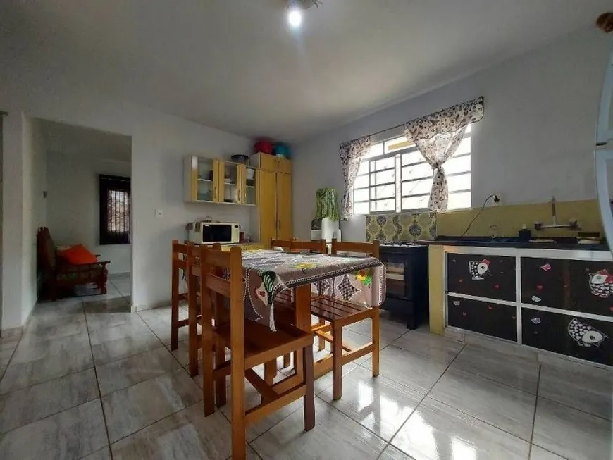 Foto 1 de Casa com 3 Quartos à venda, 170m² em Conjunto Habitacional Angelo Giubina, Santa Bárbara D'Oeste