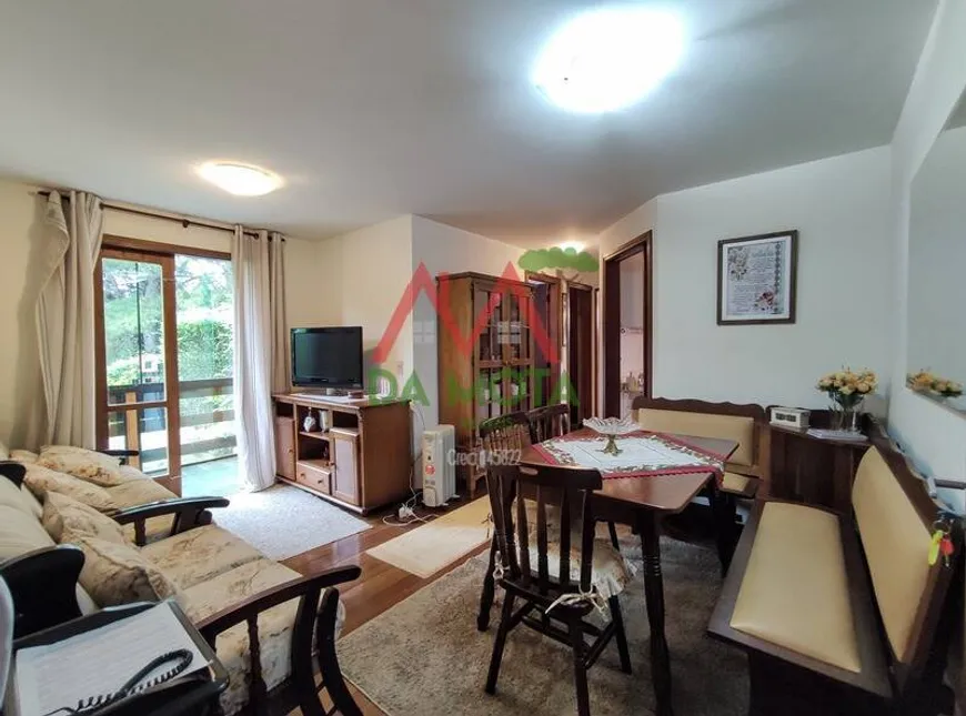 Foto 1 de Apartamento com 2 Quartos à venda, 50m² em Alto da Boa Vista, Campos do Jordão