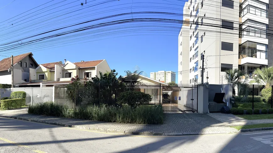 Foto 1 de Lote/Terreno à venda, 587m² em Portão, Curitiba